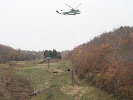 New lift installation at Middlebury Snowbowl