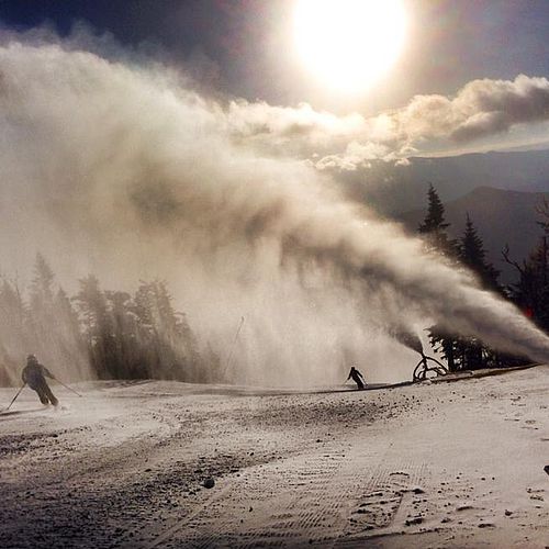 Snowmaking at Vermont's Stowe Mountain Resort